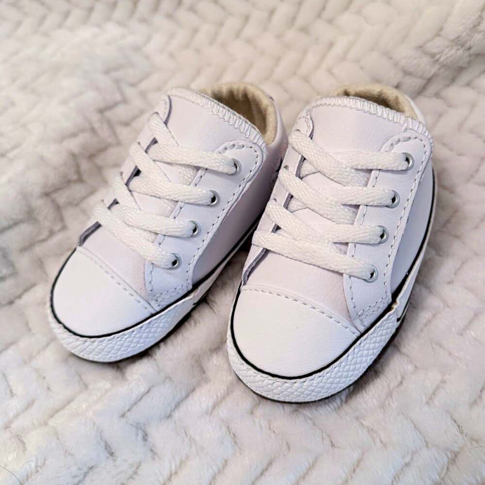 Converse All Star White Leather Low Top Lace-Up Sneaker Baby US 3 UK 3 EU 19